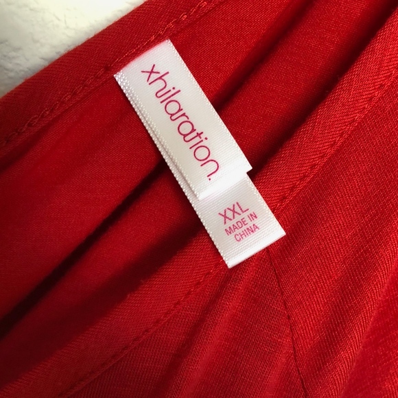 Red open back dress - Picture 2 of 3